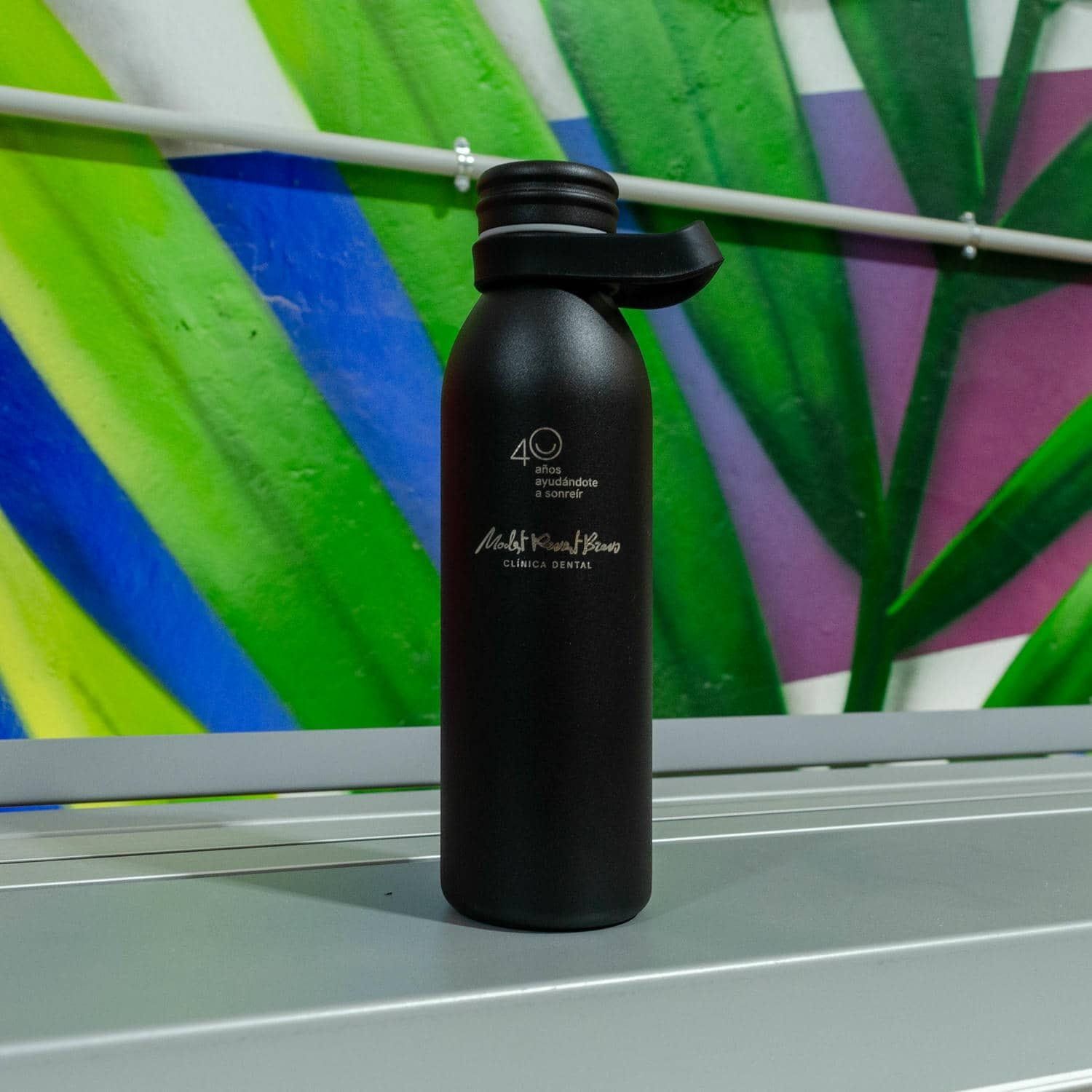 Grabado de botellas para clínica dental, IDEÁTICA Madrid