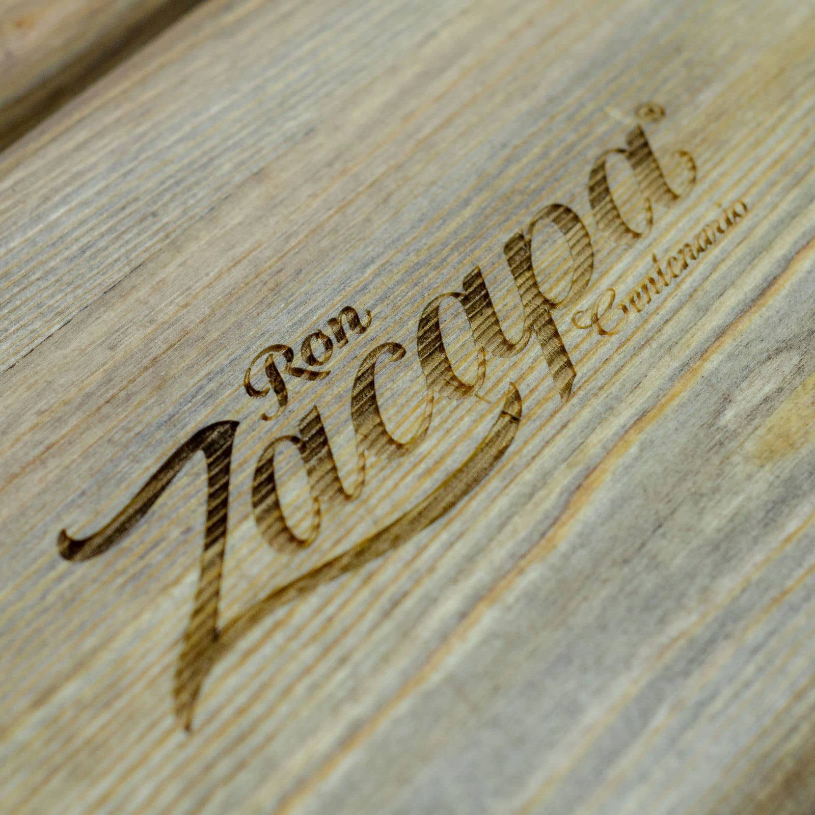 Caja de presentación para Ron Zacapa, IDEÁTICA Madrid
