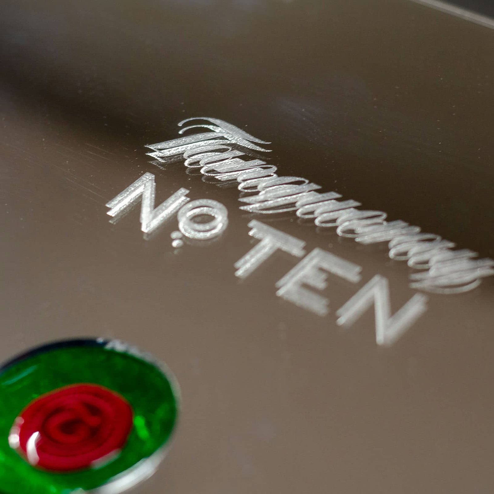Caja de presentación para Tanqueray, trabajo de IDEÁTICA
