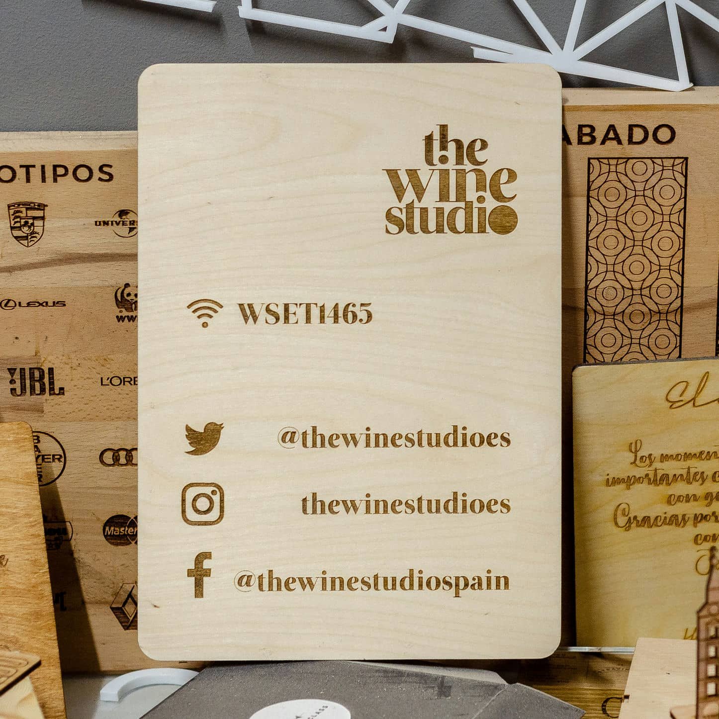 Cartel redes sociales THE WINE STUDIO, trabajo de IDEÁTICA