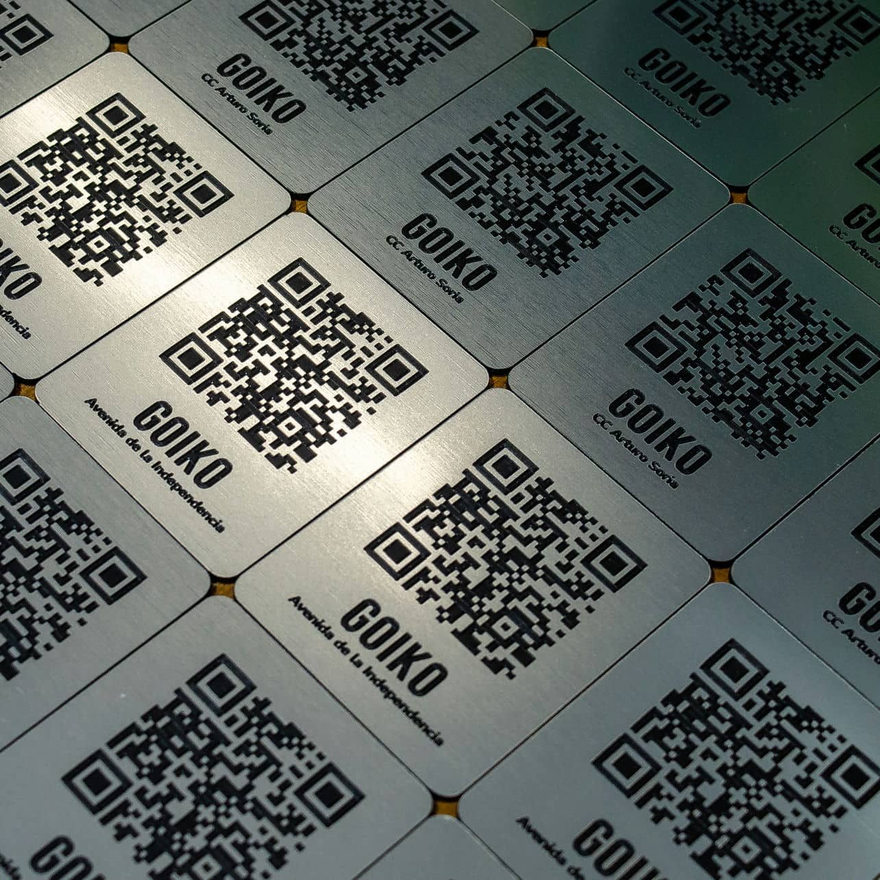 Chapas con QR para GOIKO, trabajo de IDEÁTICA