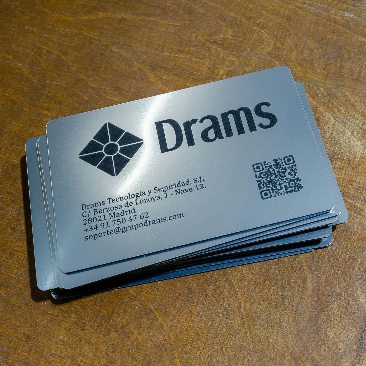 Chapas para armarios industriales de DRAMS, trabajo de IDEÁTICA
