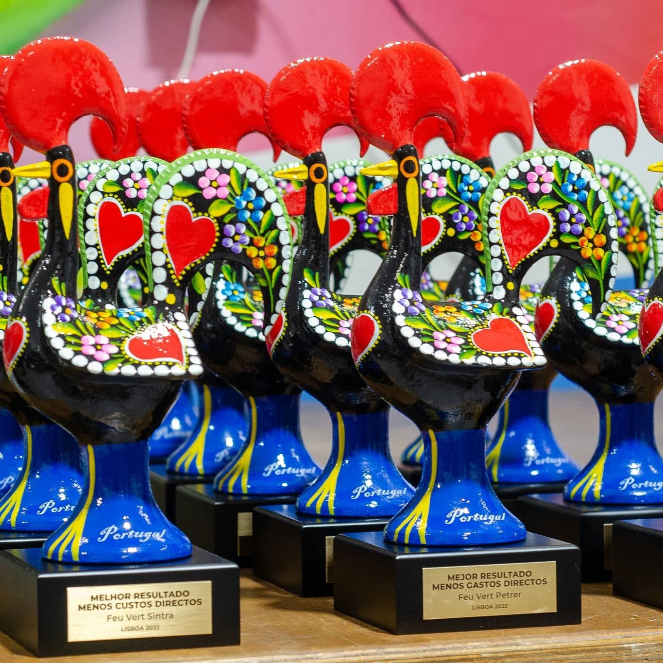 Chapas para trofeos de FEUVERT, trabajo de IDEÁTICA