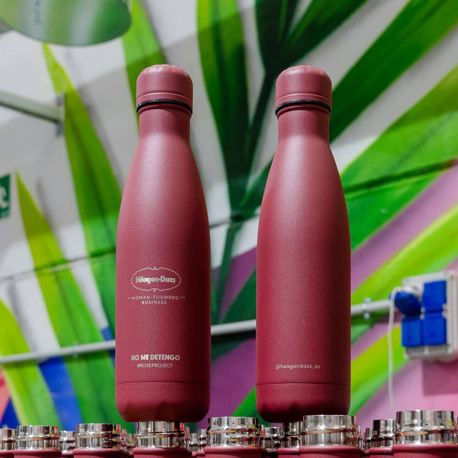 Grabado de botellas térmicas para HÄAGEN-DAZS, IDEÁTICA Madrid
