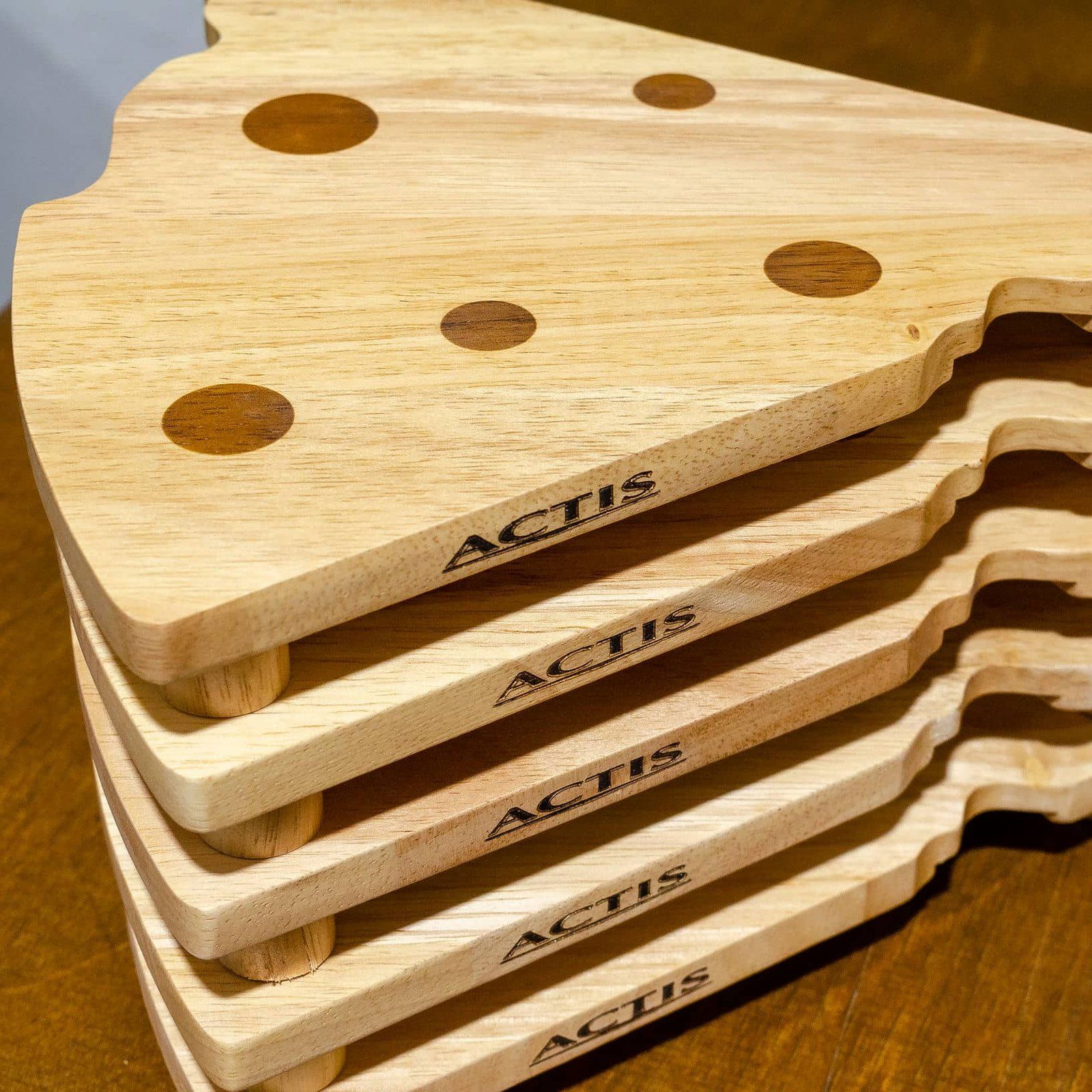 Grabado de tablas de corte para ACTIS, IDEÁTICA Madrid