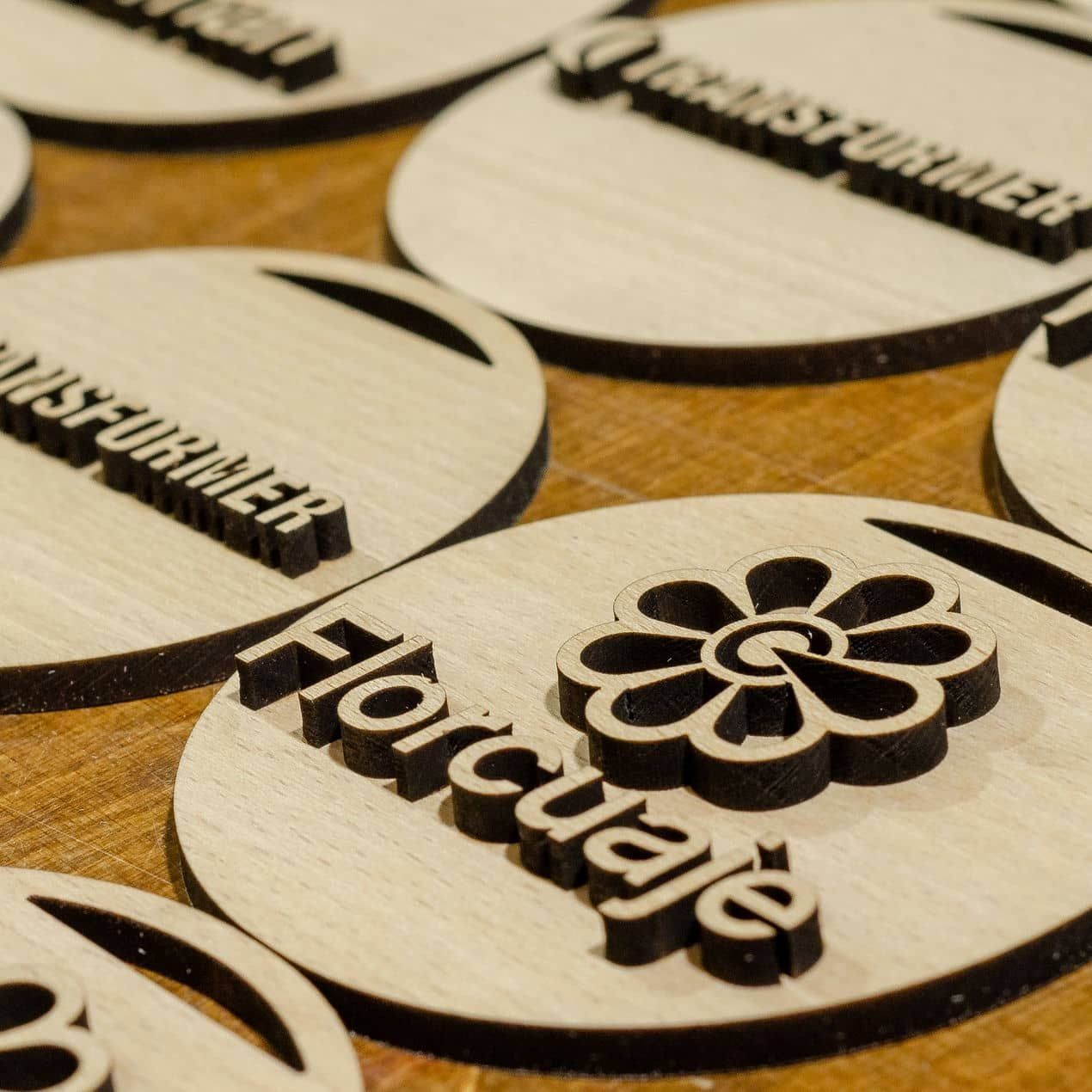 Medallas personalizadas para evento corporativo de TRADECORP, IDEÁTICA Madrid