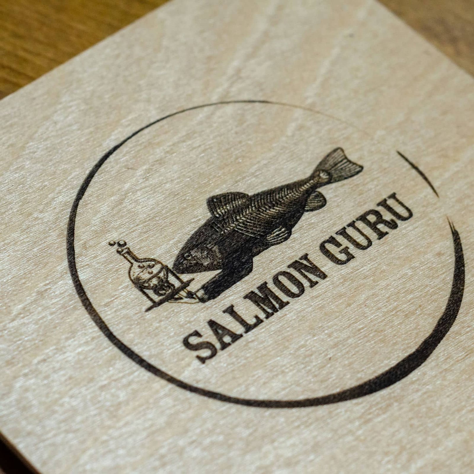 Cartas para evento de coctelería de SALMON GURU, trabajo de IDEÁTICA