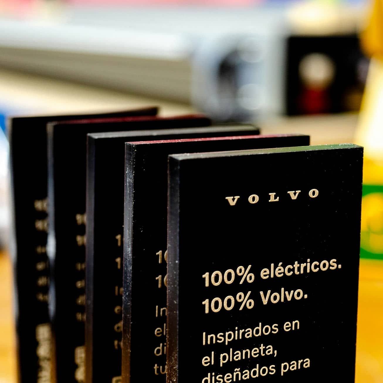 Mini totems informativos para VOLVO, IDEÁTICA Madrid