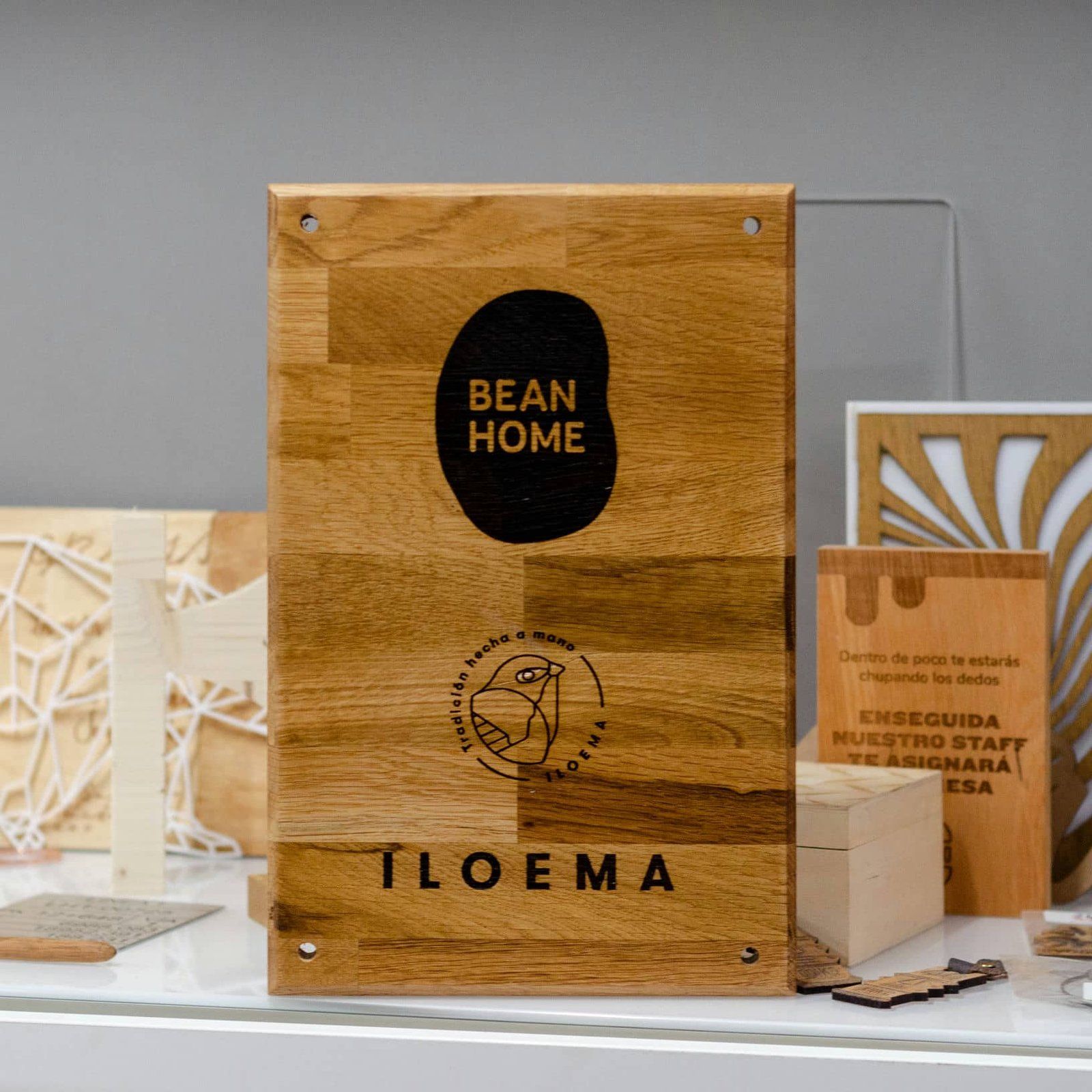 Placa de madera para ILOEMA y BEAN HOME, IDEÁTICA Madrid