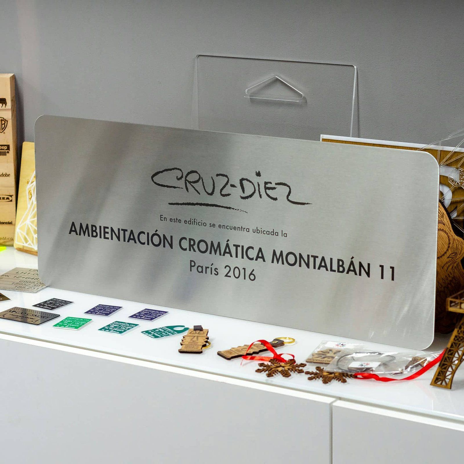 Placa para exterior de acero grabada a láser para CRUZ-DIEZ, IDEÁTICA Madrid