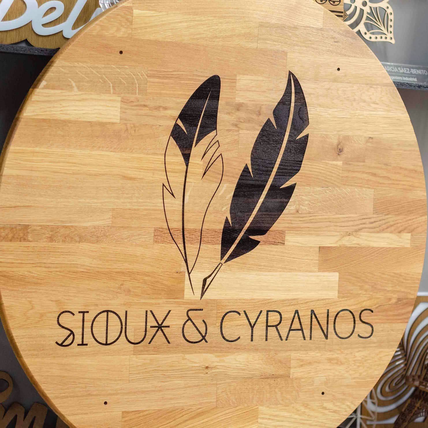 Rótulo para SIOUX & CYRANOS, IDEÁTICA Madrid