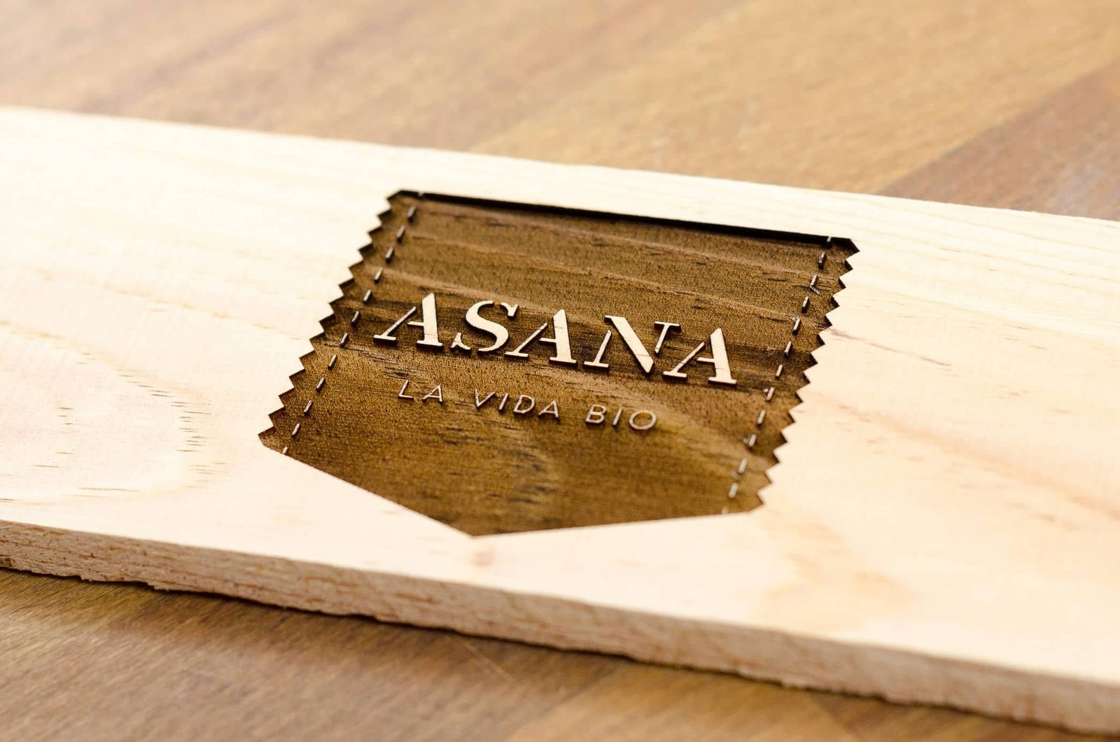 Rótulos ASANA, trabajo de IDEÁTICA