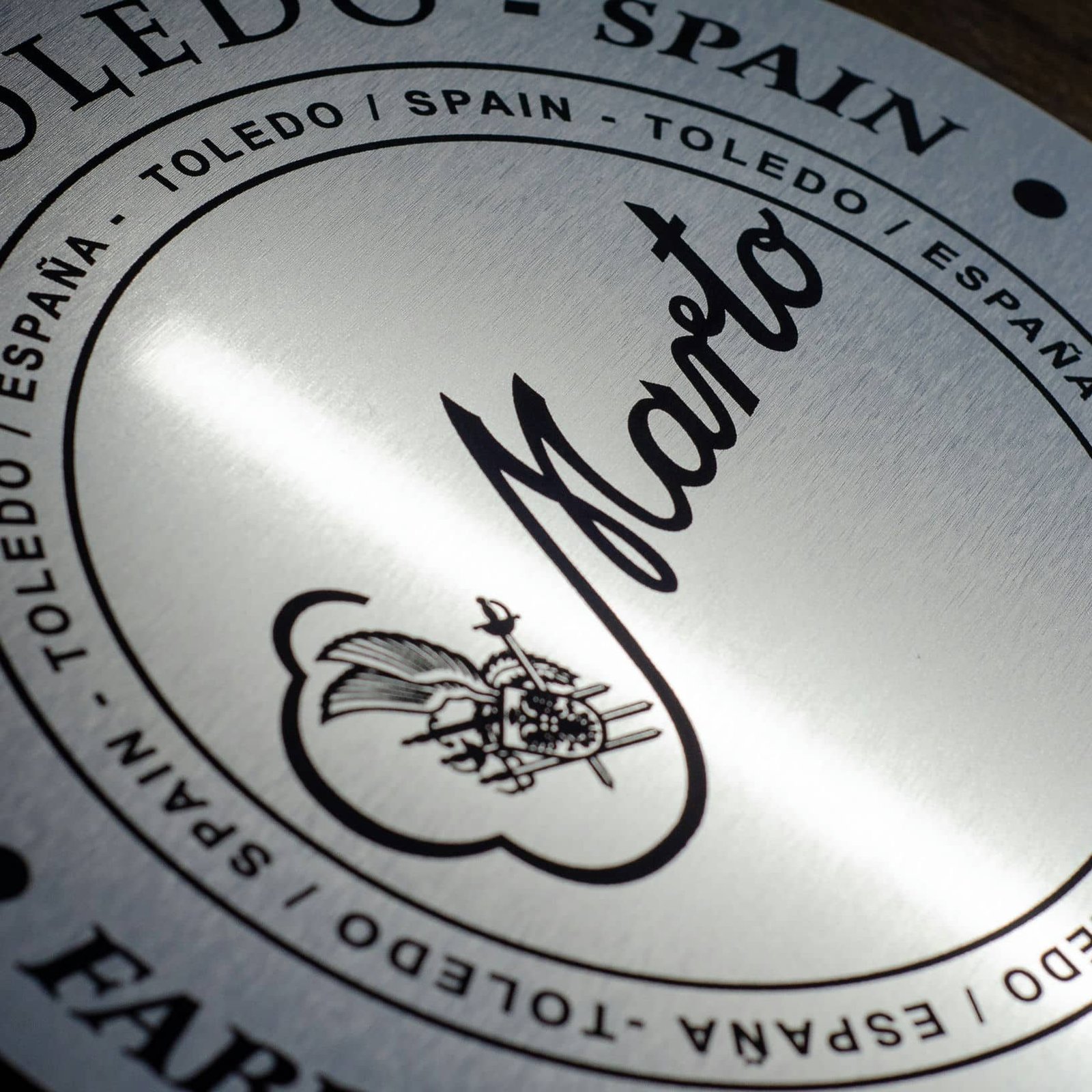Señalética para museo de espadas, trabajo de IDEÁTICA